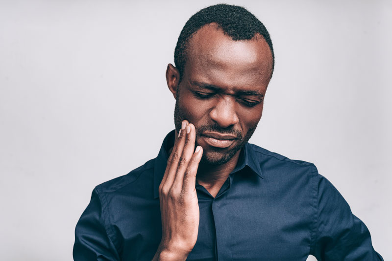 a dental patient with tooth pain
